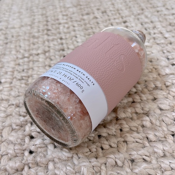 🆕 Addison & Gates Bath Salts in Glass Jar. Orange Blossom. NWT. - Picture 3 of 5